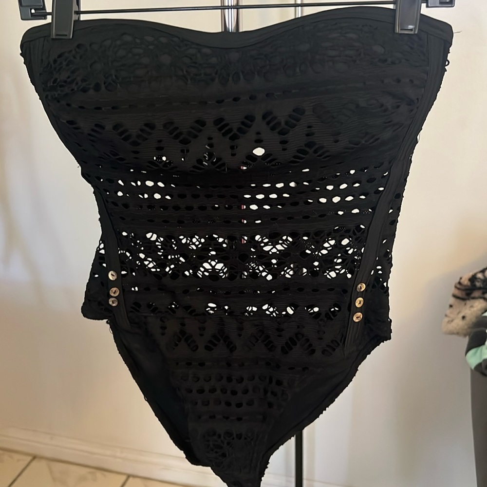 New one piece suit